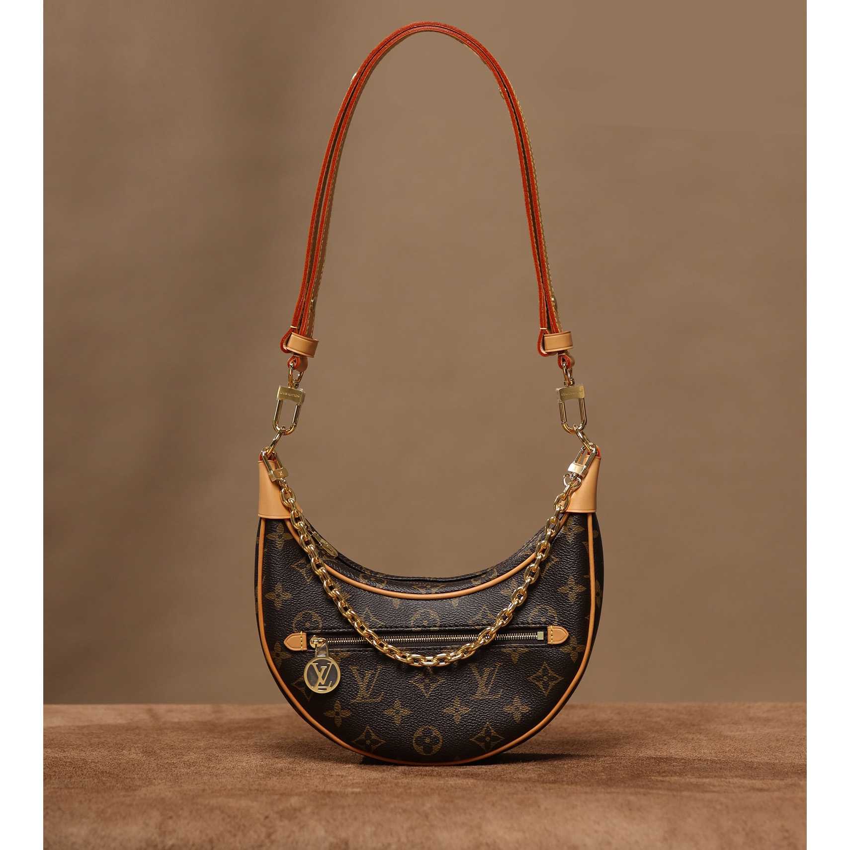 Louis Vuitton Loop  (23-13-6cm) M81098 - PerfectKickZ