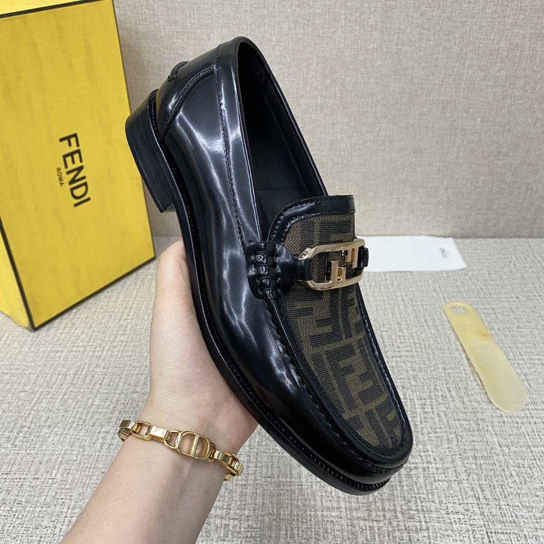 Fendi O-Lock Loafers - PerfectKickZ