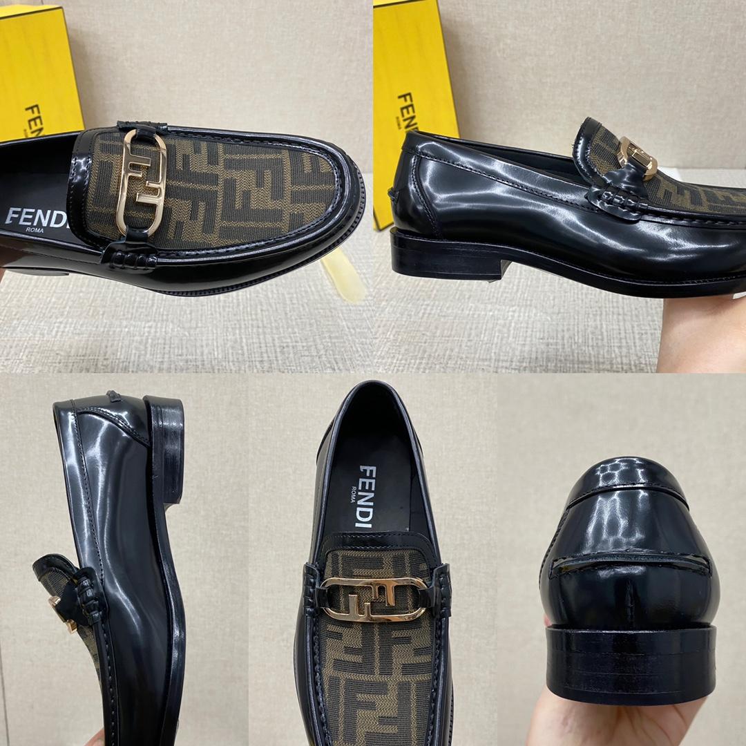 Fendi O-Lock Loafers - PerfectKickZ