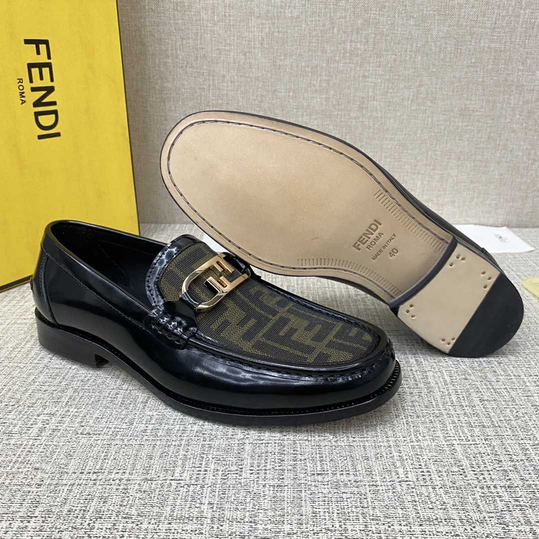 Fendi O-Lock Loafers - PerfectKickZ