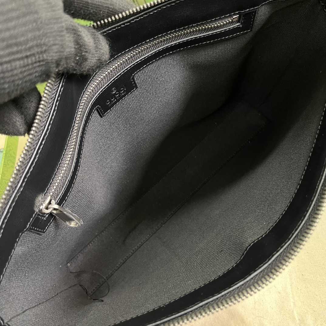 Gucci Messenger bag with Interlocking G(30-22.5-5cm) - PerfectKickZ