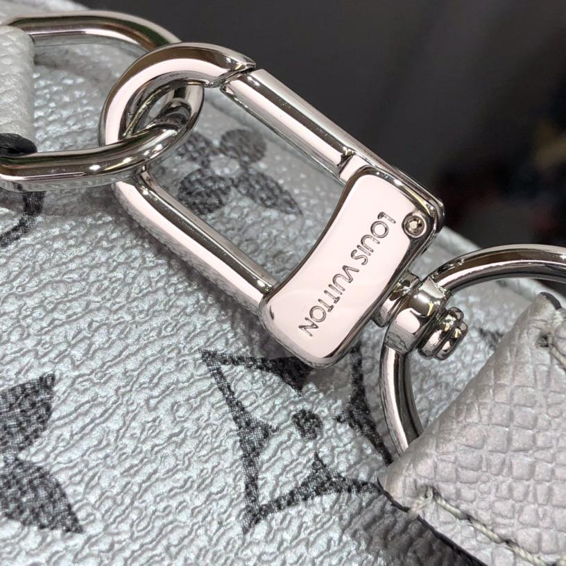 Louis Vuitton Outdoor Slingbag  (13-21-5cm)   M30833 - PerfectKickZ