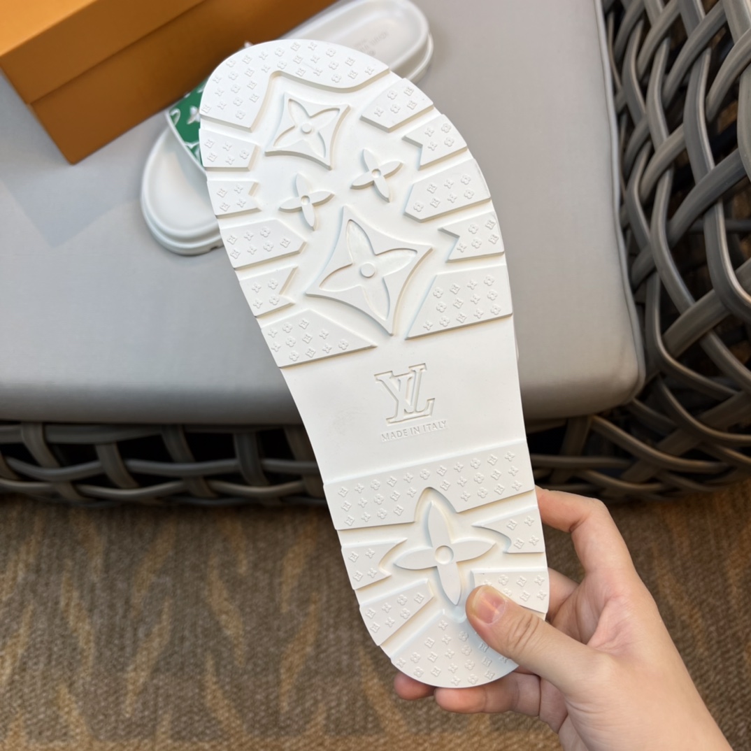 Louis Vuitton Monogram Sandals - PerfectKickZ