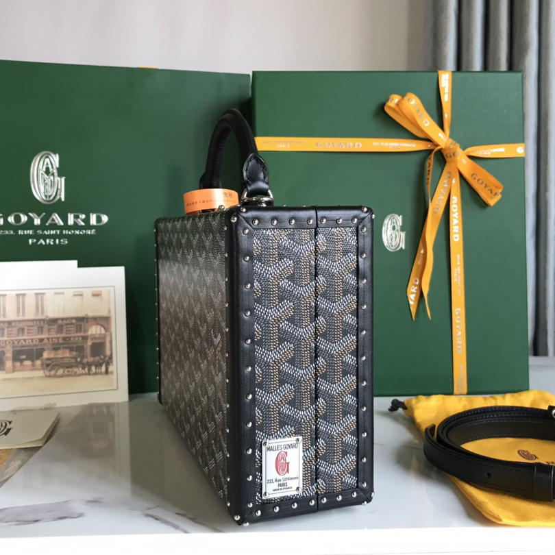 Goyard Grand Hôtel Trunk Bag  - PerfectKickZ