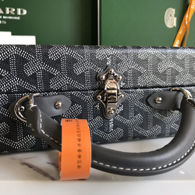 Goyard Grand Hôtel Trunk Bag  - PerfectKickZ