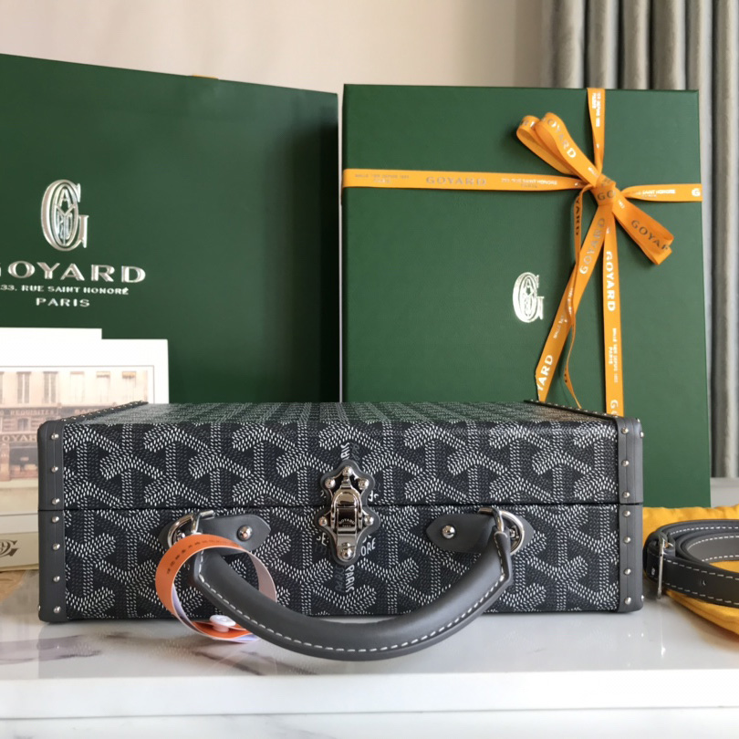 Goyard Grand Hôtel Trunk Bag  - PerfectKickZ