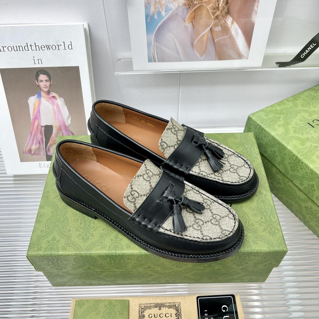 Gucci GG Loafer With Tassel - PerfectKickZ