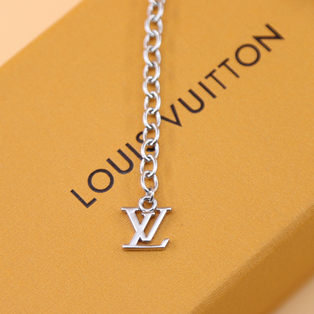 Louis Vuitton Monogram Party Bracelet    MP3282 - PerfectKickZ