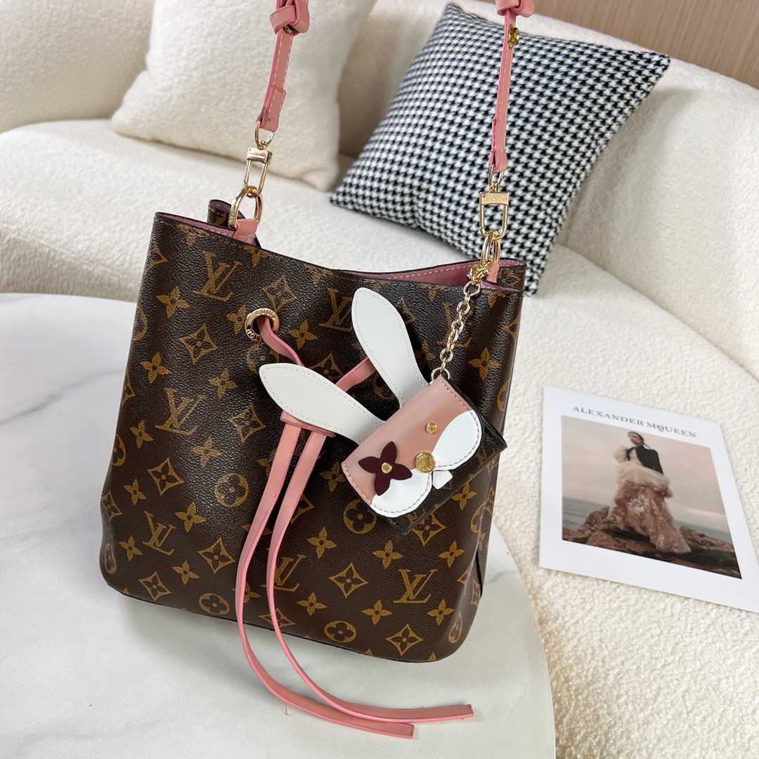 Louis Vuitton Rabbit Earpods Case    GI0863 - PerfectKickZ
