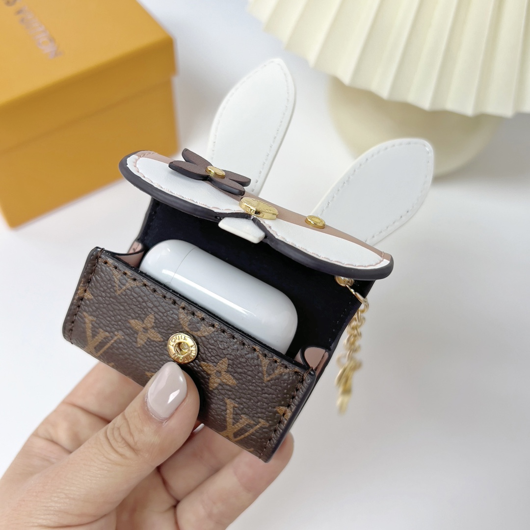 Louis Vuitton Rabbit Earpods Case    GI0863 - PerfectKickZ