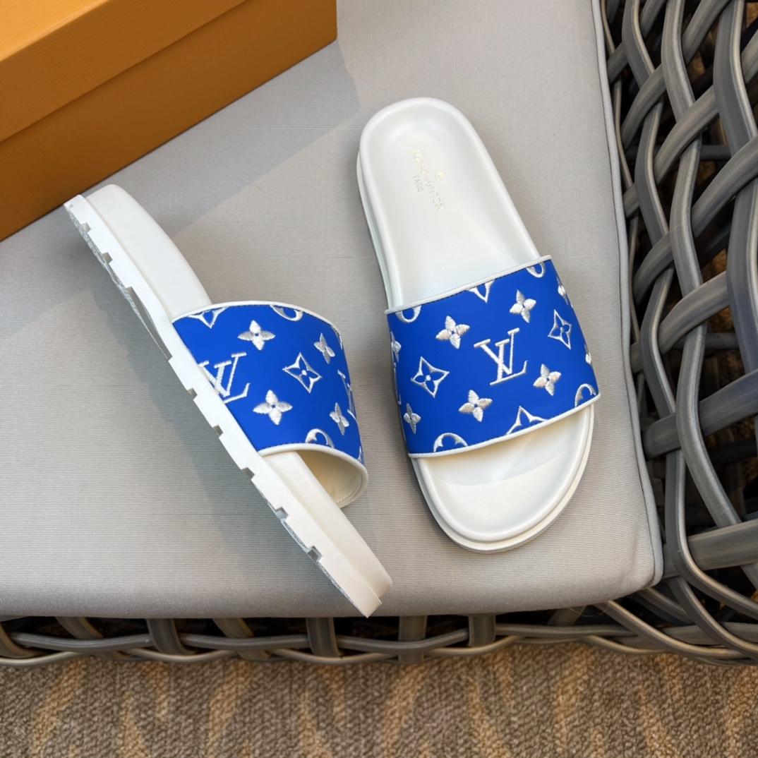 Louis Vuitton Monogram Sandals - 