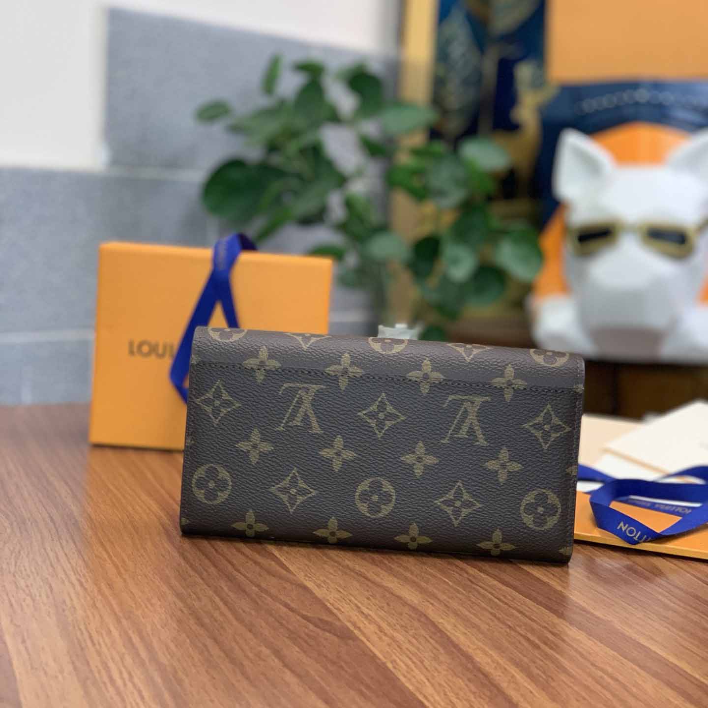 Louis Vuitton LV Sarah Wallet (19x10CM)     M60531 - PerfectKickZ