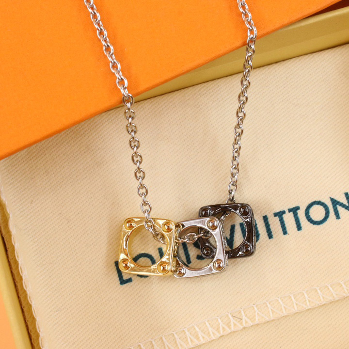 Louis Vuitton Monogram Bold Necklace    M00675 - PerfectKickZ