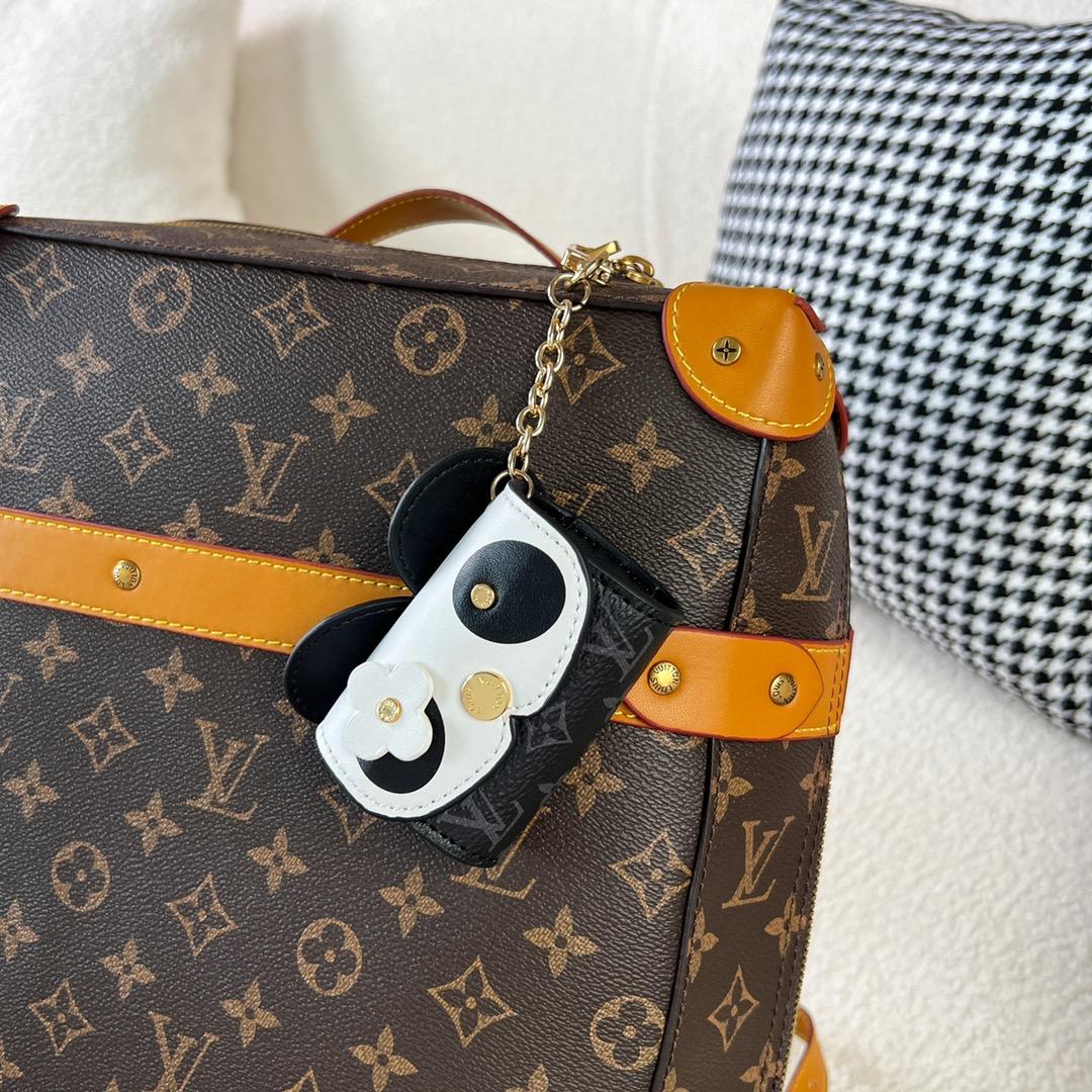 Louis Vuitton Panda Earpods Case    GI0861 - PerfectKickZ