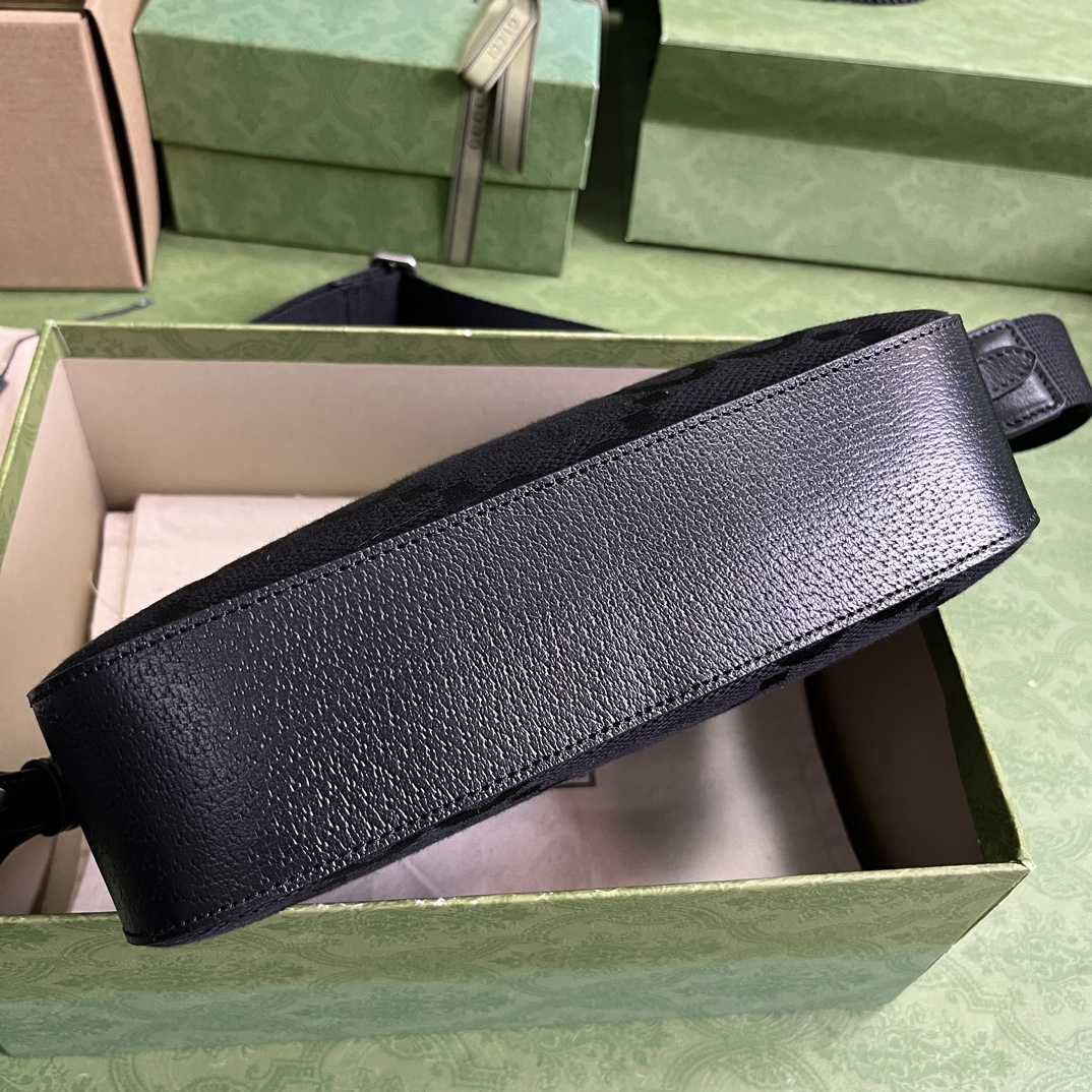 Gucci Jumbo GG Messenger Bag(25.5-20-6cm) - PerfectKickZ