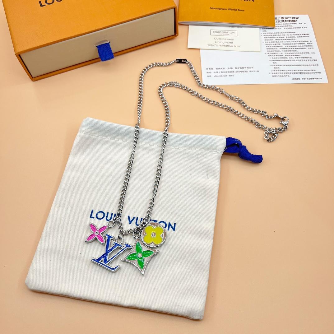 Louis Vuitton LV Instinct Necklace     M01125 - PerfectKickZ