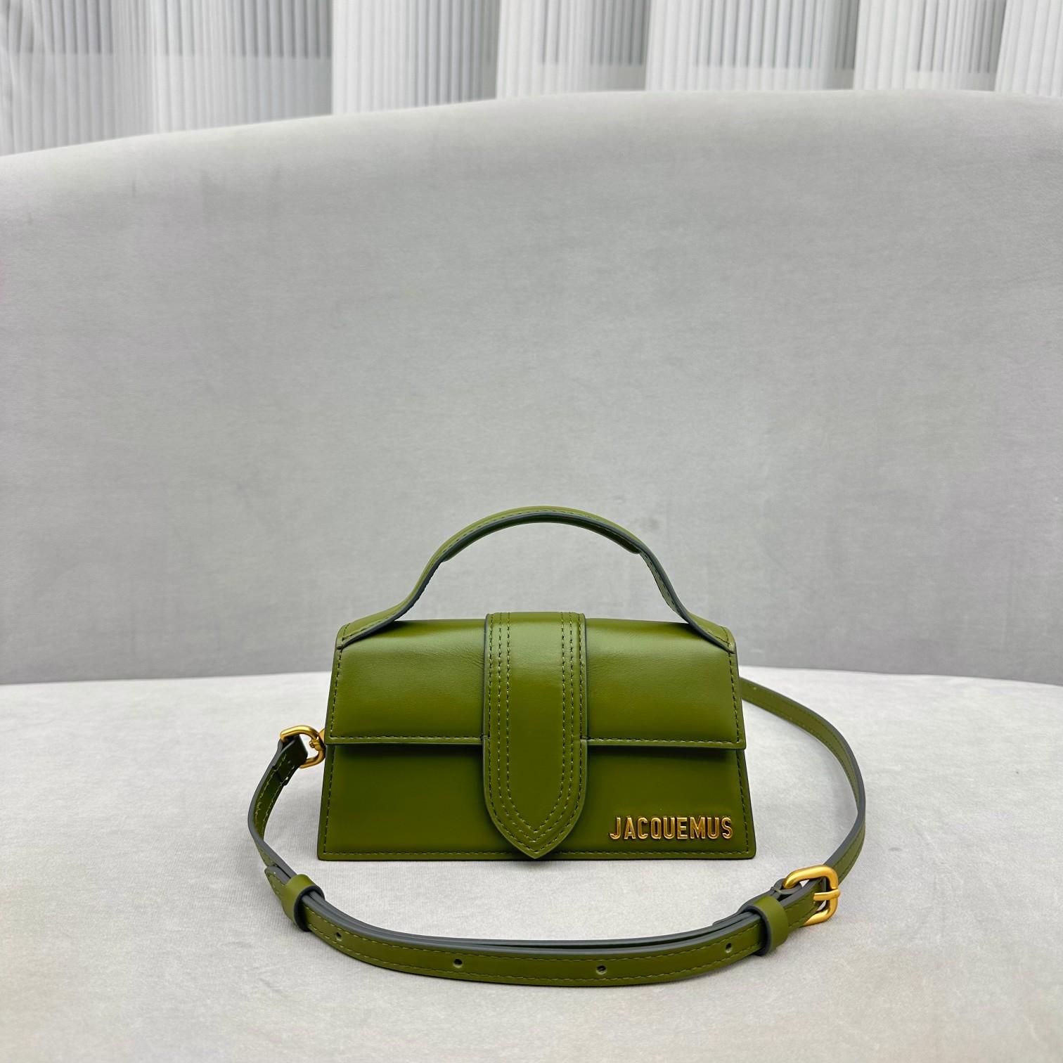 Jacquemus Le Grand Bambino - PerfectKickZ