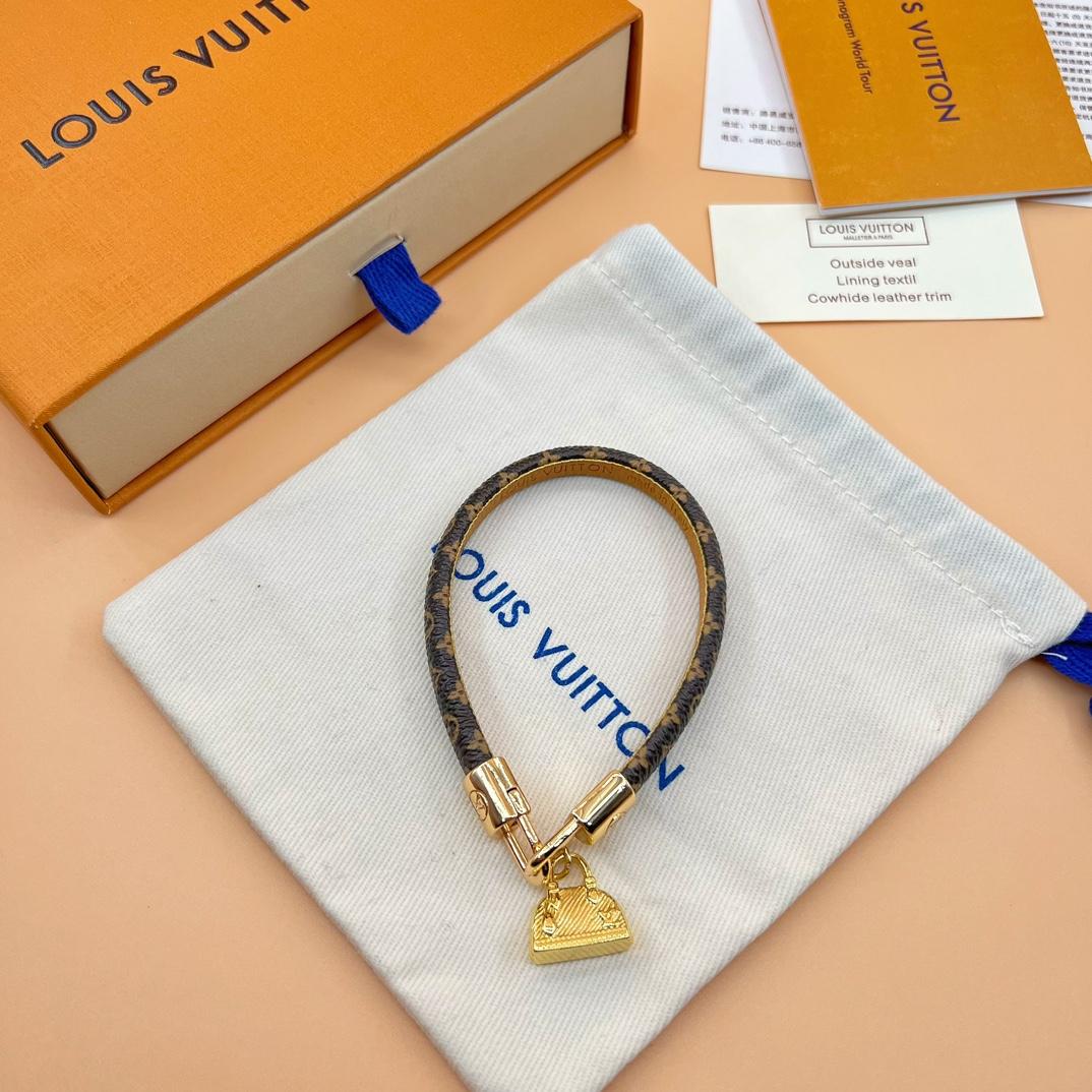 Louis Vuitton LV Cannes Bracelet      - PerfectKickZ