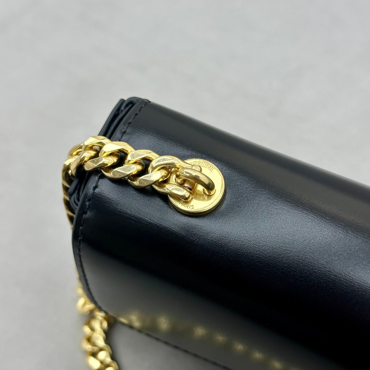 Celine Chain Shoulder Bag Triomphe With Strass Closure In Shiny Calfskin  - 