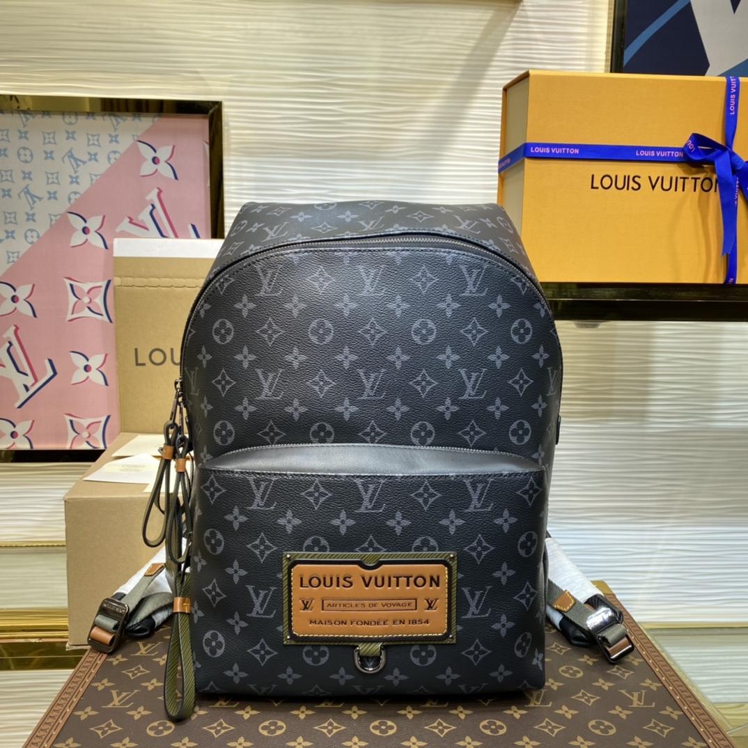 Louis Vuitton Discovery Backpack   M45218 - PerfectKickZ