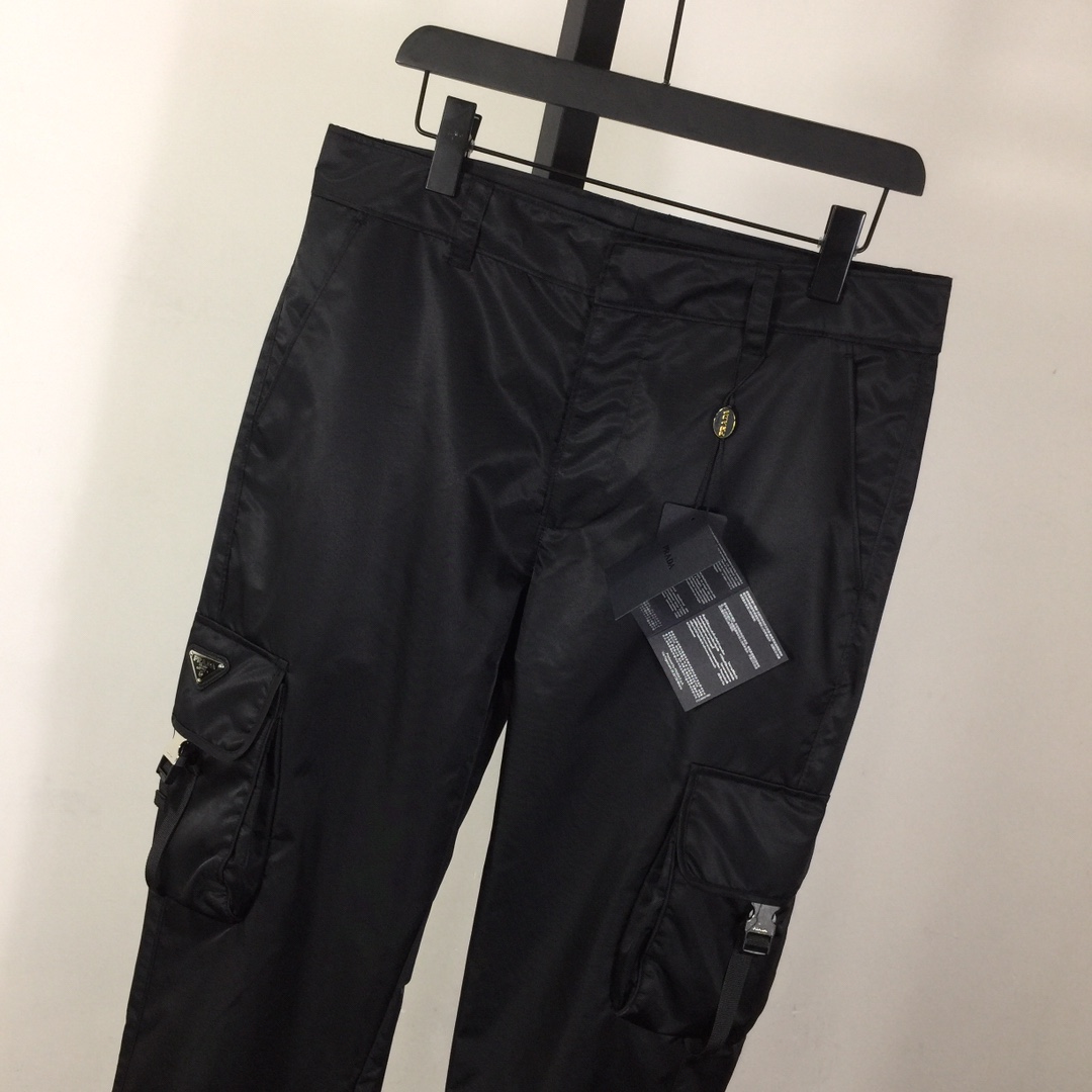 Prada Black Re-Nylon Cargo Pants - 