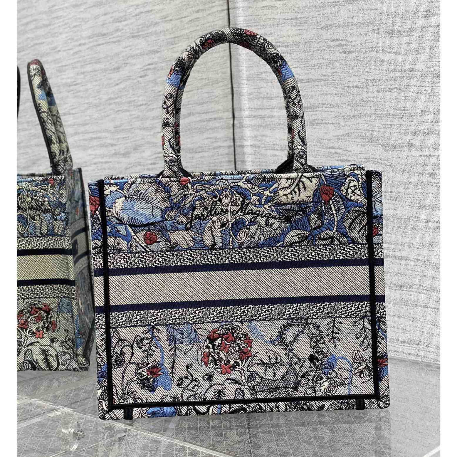 Dior Small Dior Book Tote - PerfectKickZ
