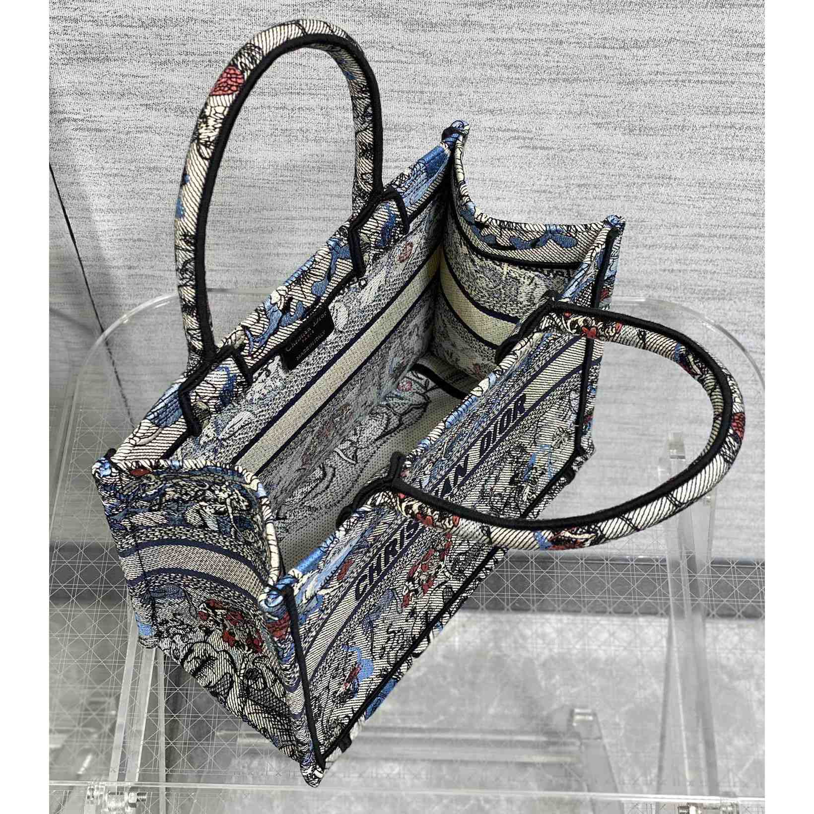 Dior Small Dior Book Tote - PerfectKickZ