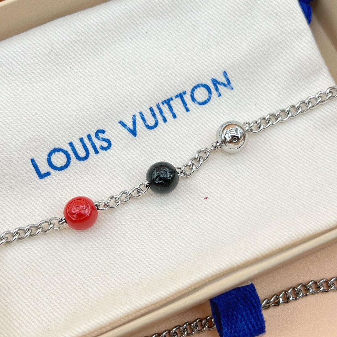 Louis Vuitton LV x YK LV Infinity Dots Pendant     M01089 - PerfectKickZ
