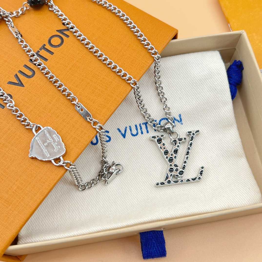 Louis Vuitton LV x YK LV Infinity Dots Pendant     M01089 - PerfectKickZ