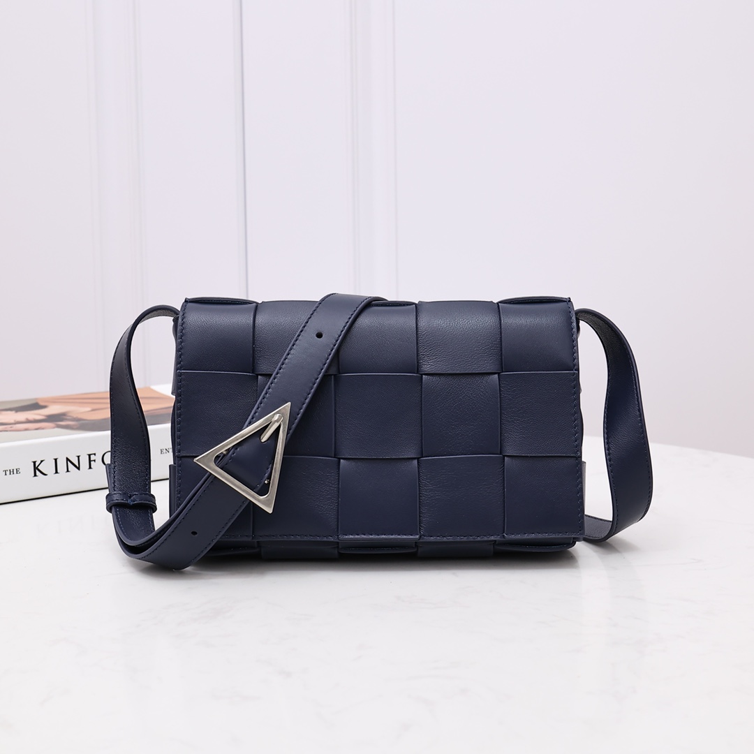 Bottega Veneta Cassette - PerfectKickZ