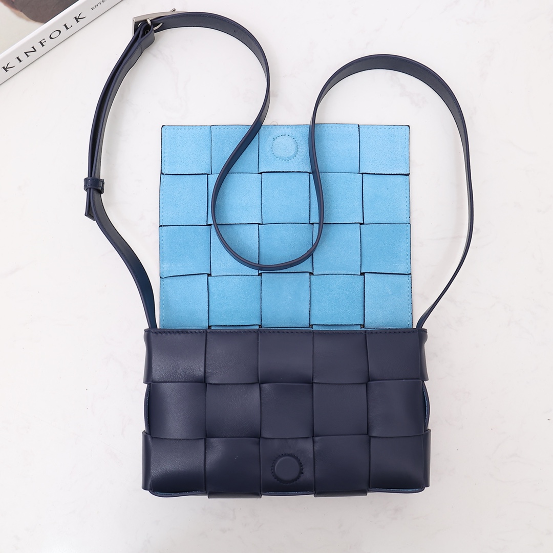 Bottega Veneta Cassette - PerfectKickZ