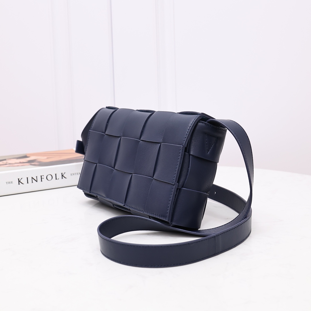 Bottega Veneta Cassette - PerfectKickZ
