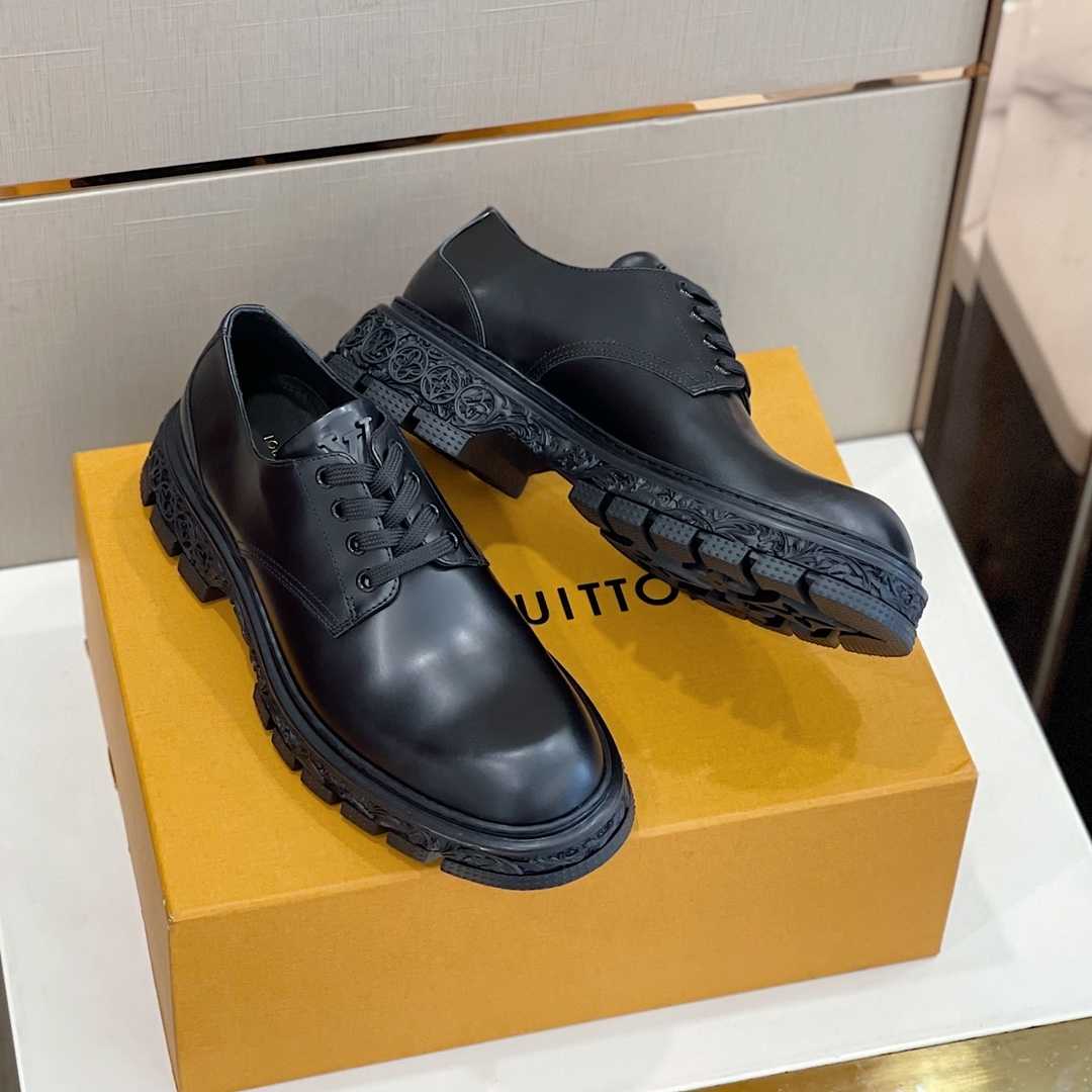 Louis Vuitton LV Baroque Derby      1AAHAQ - 