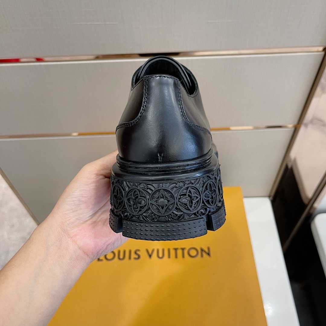 Louis Vuitton LV Baroque Derby      1AAHAQ - 