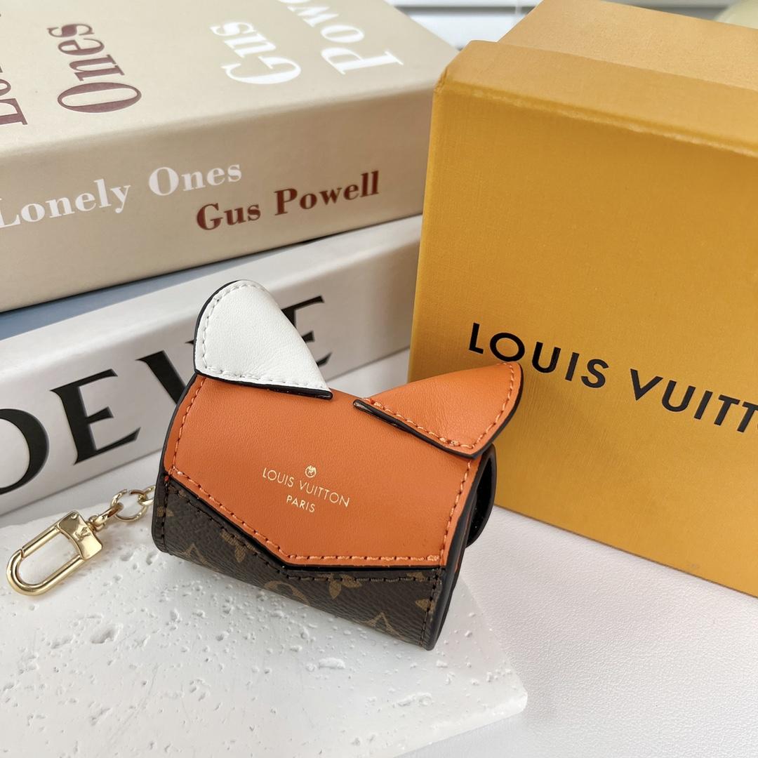Louis Vuitton Cat Earpods Case    GI0862 - 