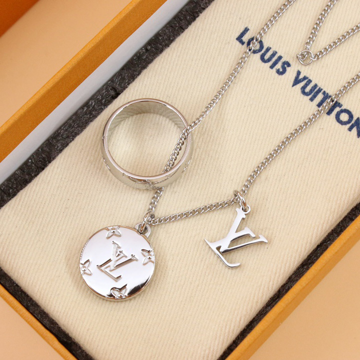 Louis Vuitton Monogram Charms Necklace    M62485 - PerfectKickZ