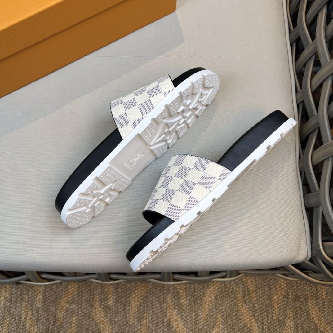 Louis Vuitton Sandals - PerfectKickZ