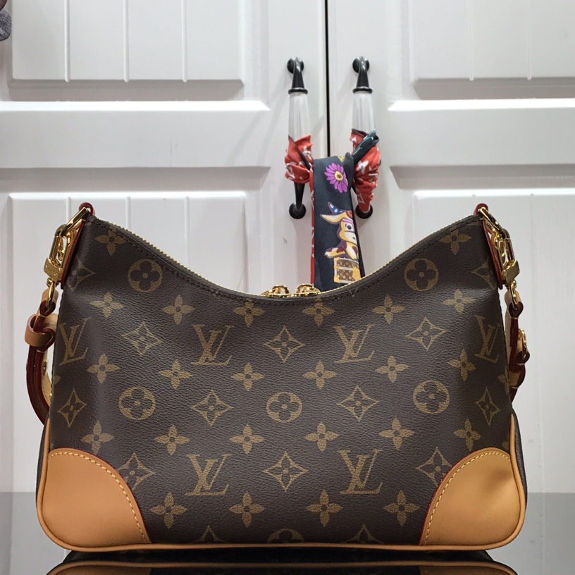 Louis Vuitton Boulogne  M45832 - PerfectKickZ