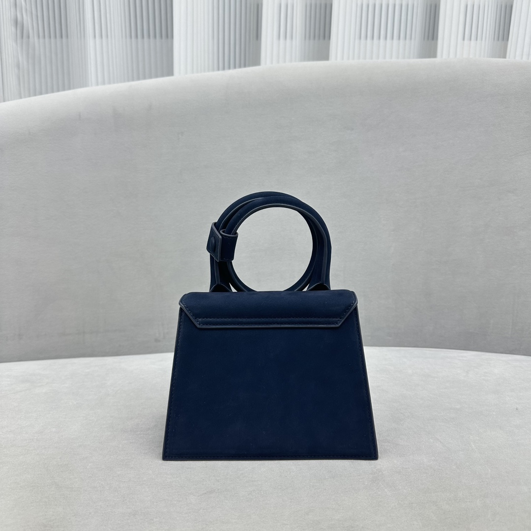 Jacquemus Le Chiquito Noeud - PerfectKickZ