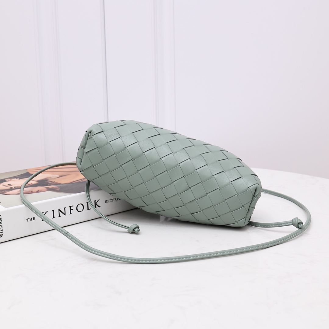 Bottega Veneta Mini Pouch - PerfectKickZ