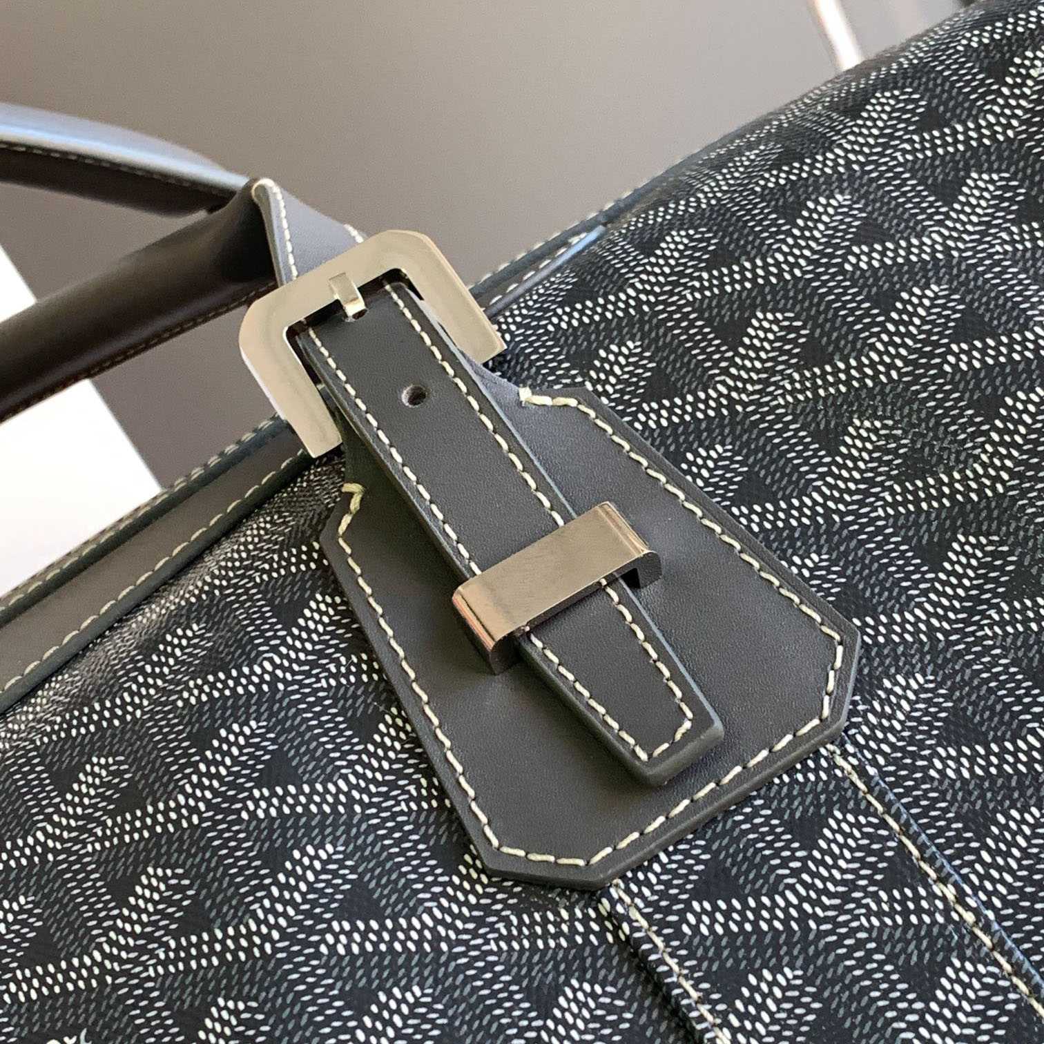 Goyard Travel 55 Bag - PerfectKickZ