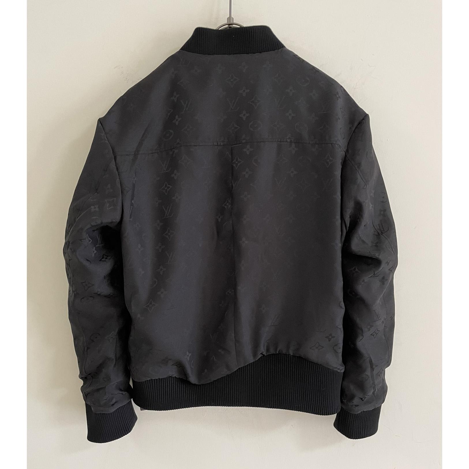 Louis Vuitton Reversible Leather Nylon Jacket    1A5VFU - PerfectKickZ