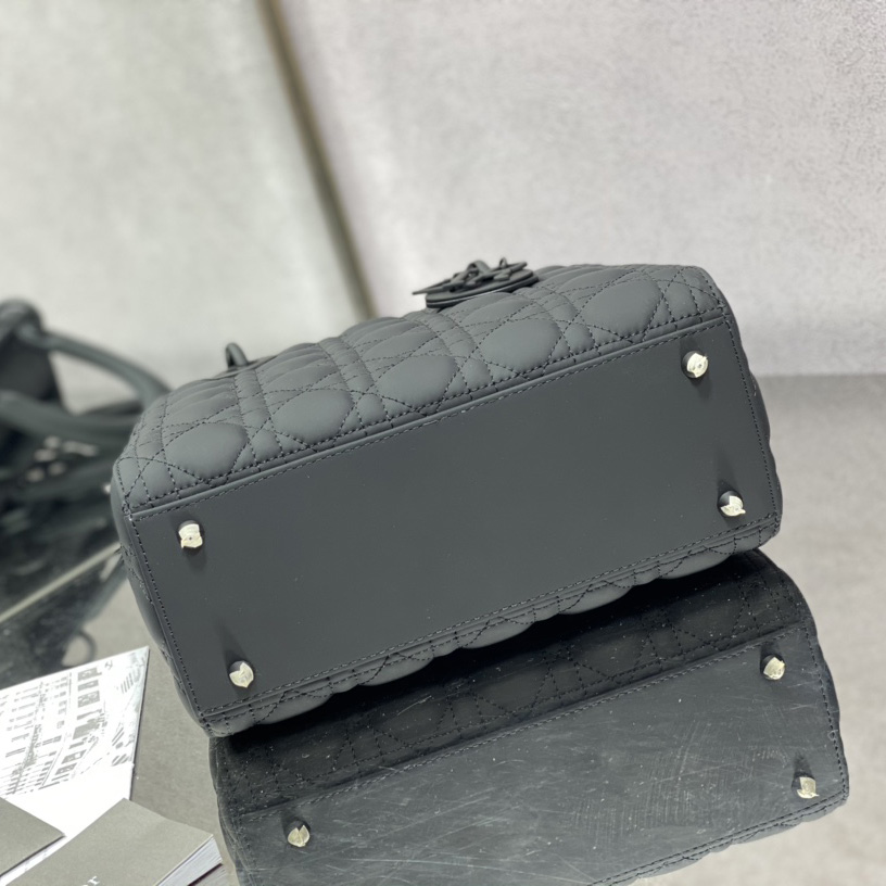 Dior Medium Lady Dior Bag - PerfectKickZ