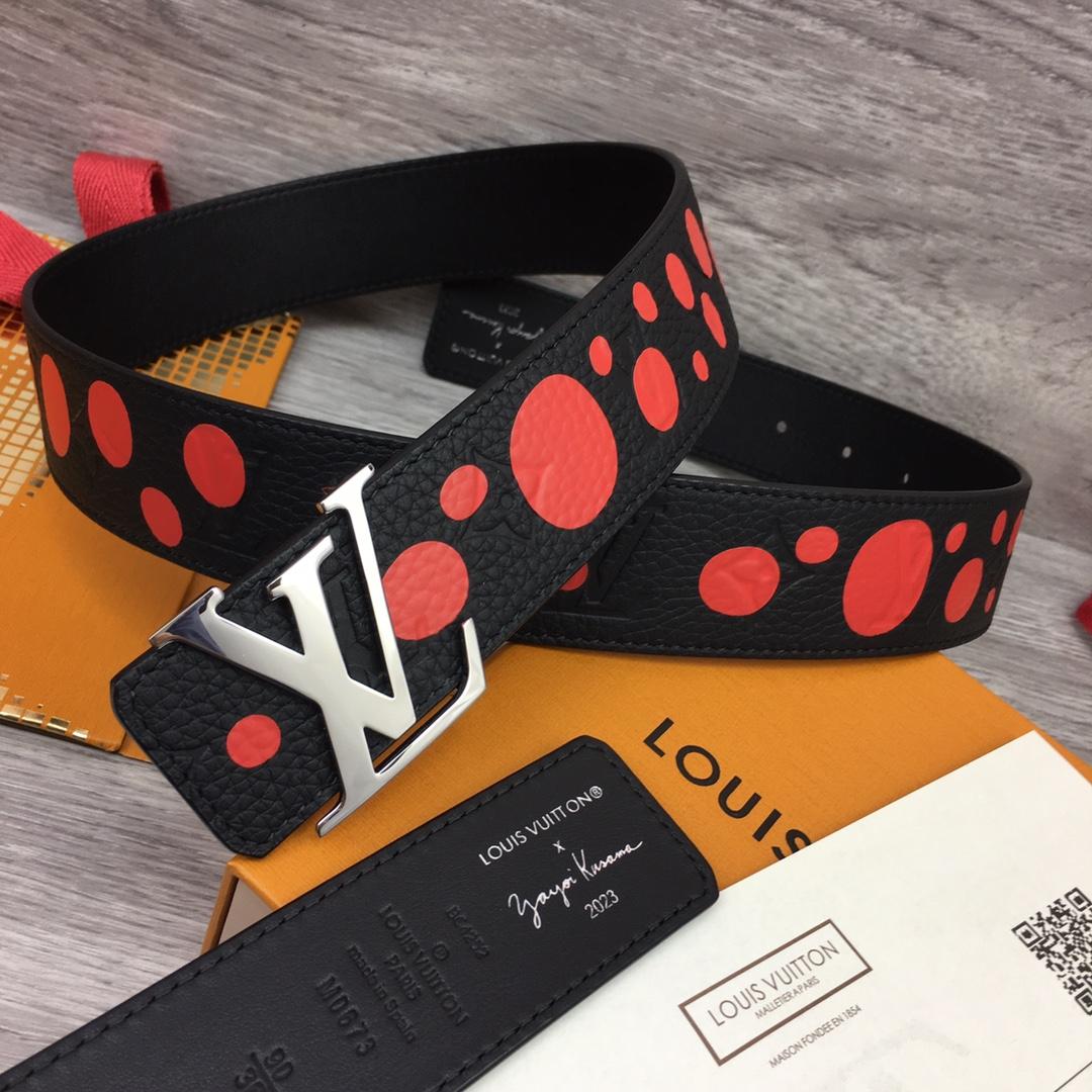 Louis Vuitton LV X YK LV Initiales 40MM Reversible Belt    - PerfectKickZ