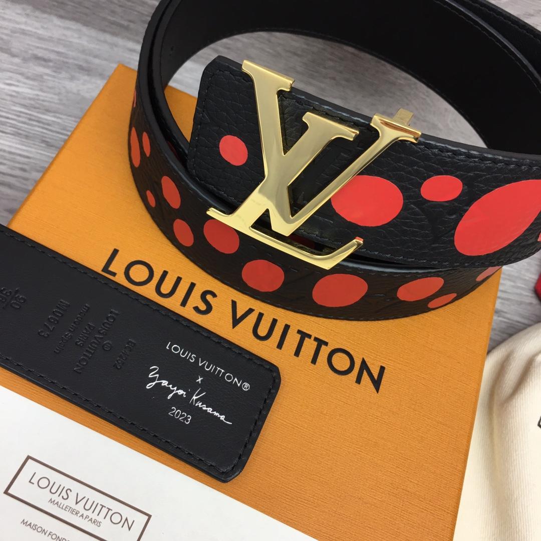Louis Vuitton LV X YK LV Initiales 40MM Reversible Belt    - PerfectKickZ