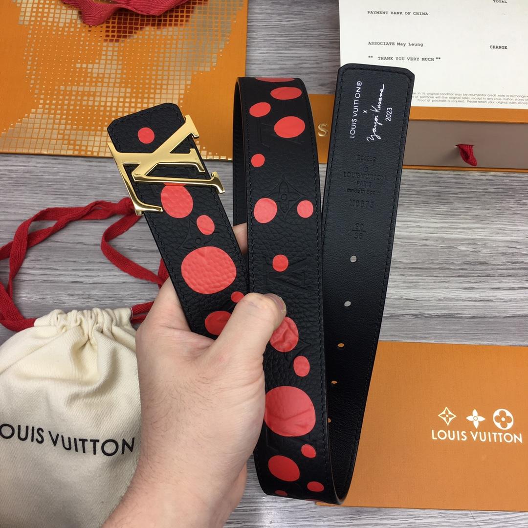 Louis Vuitton LV X YK LV Initiales 40MM Reversible Belt    - PerfectKickZ