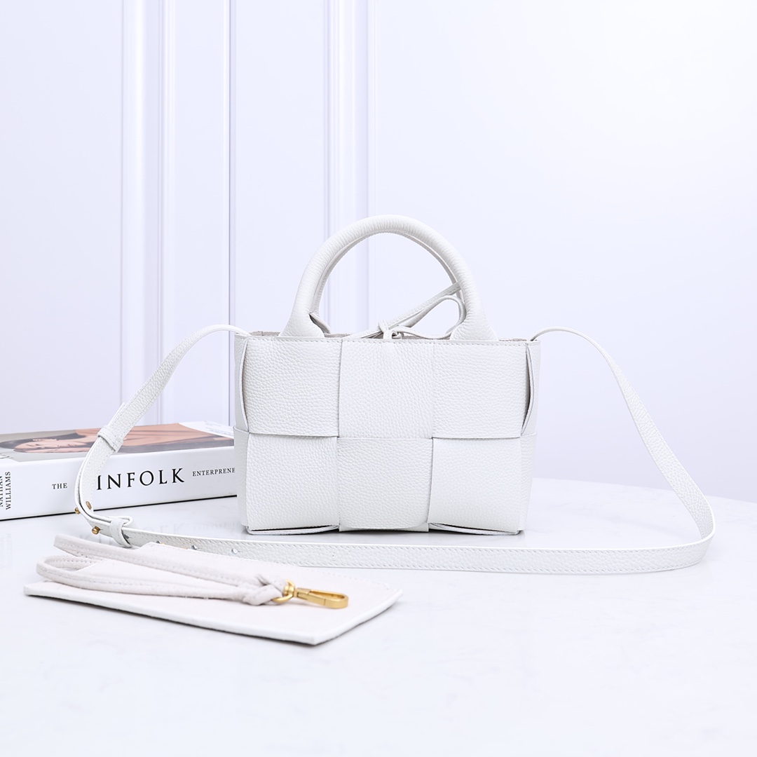 Bottega Veneta Candy Arco Tote Bag - PerfectKickZ