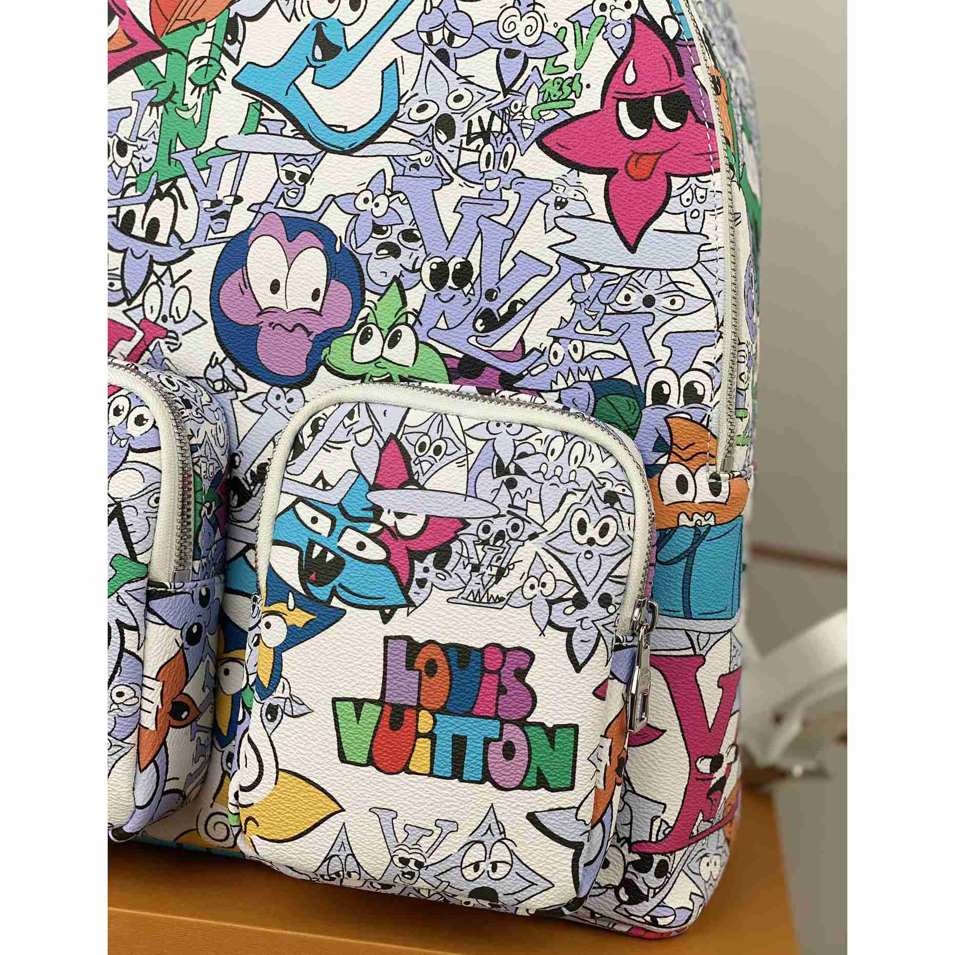 Louis Vuitton Backpack Multipocket(30-40-15.5cm)     M21846 - PerfectKickZ