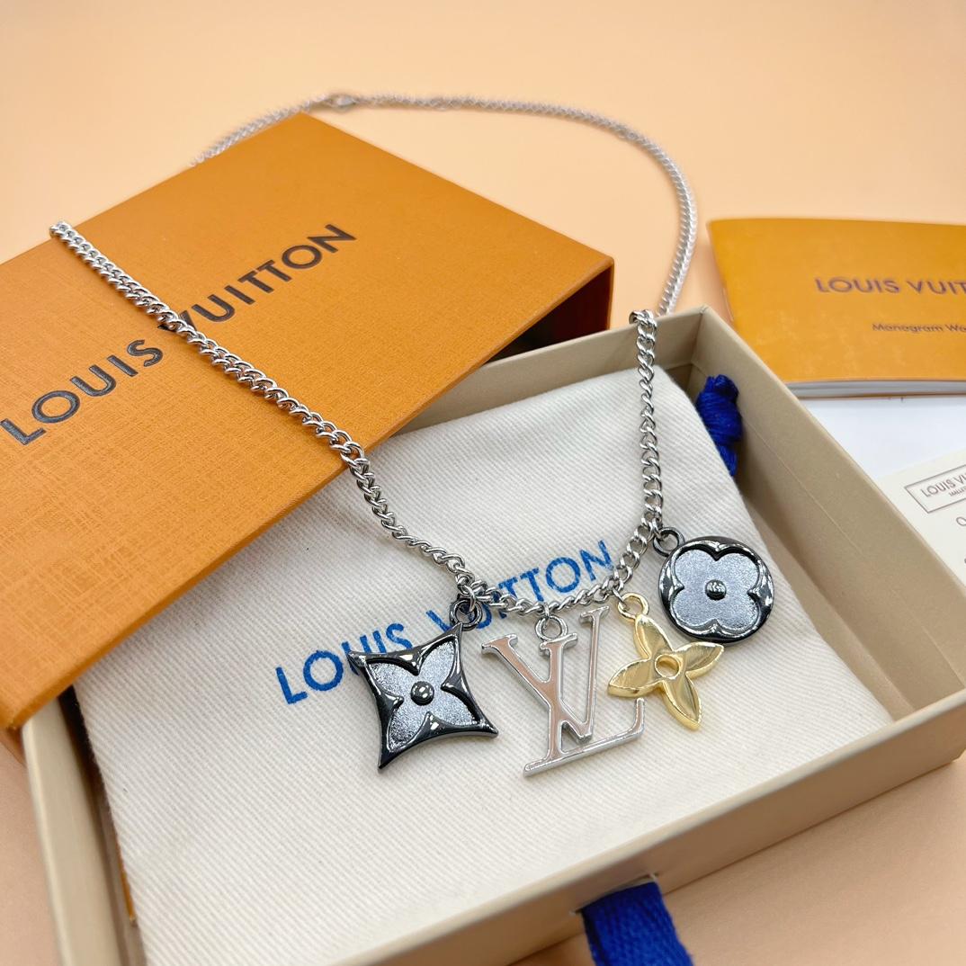 Louis Vuitton LV Instinct Pendant       M00521C - PerfectKickZ