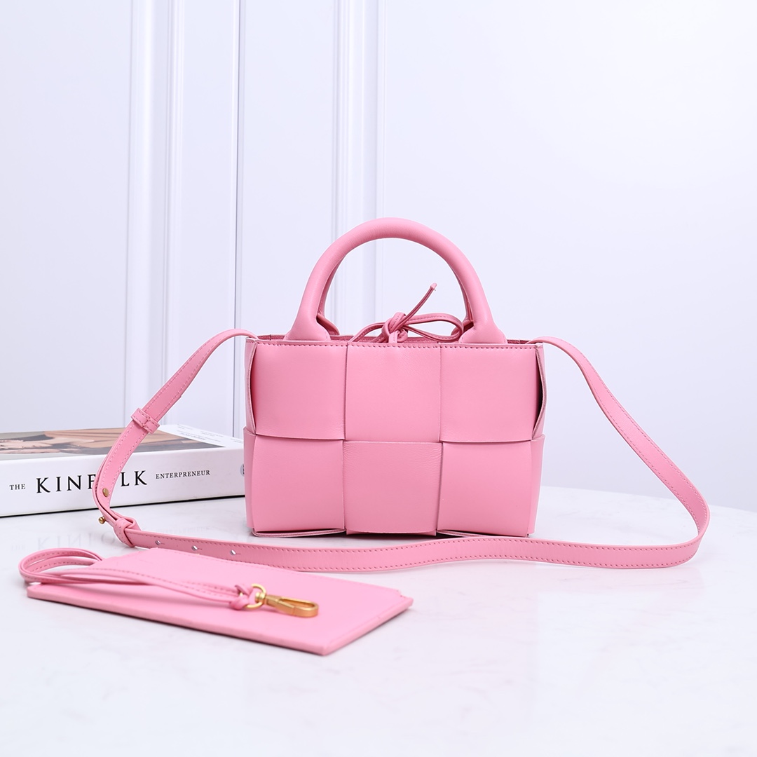 Bottega Veneta Candy Arco Tote Bag - PerfectKickZ